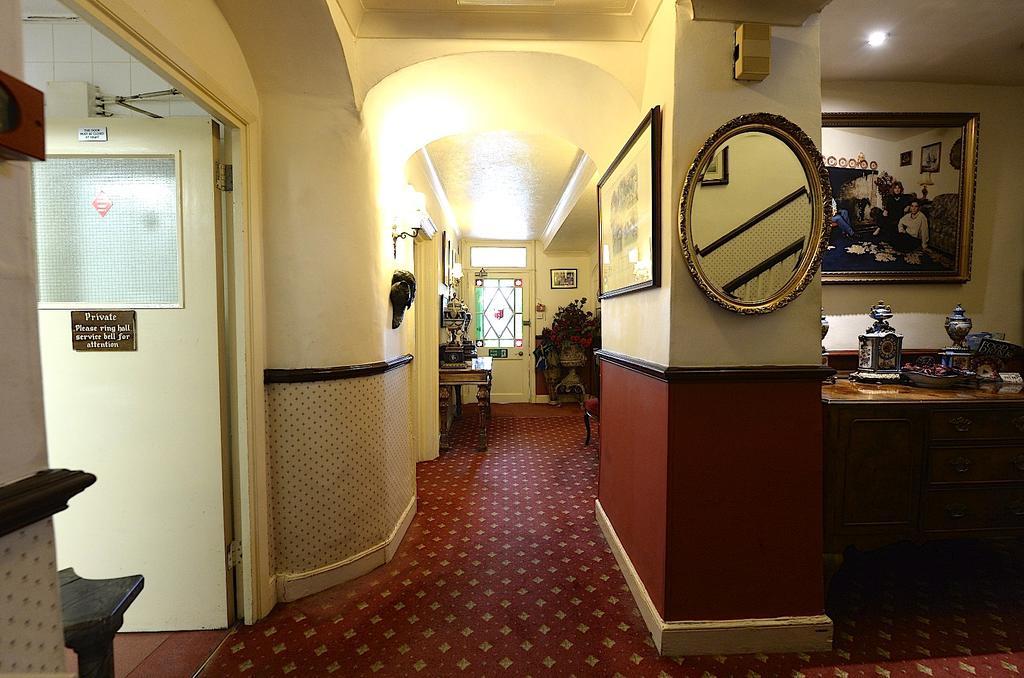 Meryan House Hotel Taunton Extérieur photo